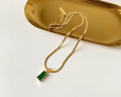 Pendant Necklace