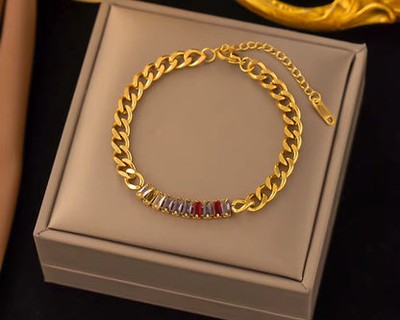 Chunky Gold Crystal Chain
